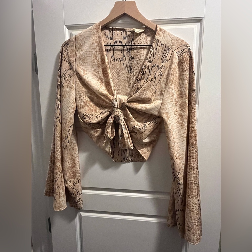 Peach Love California Beige Snake Print Blouse